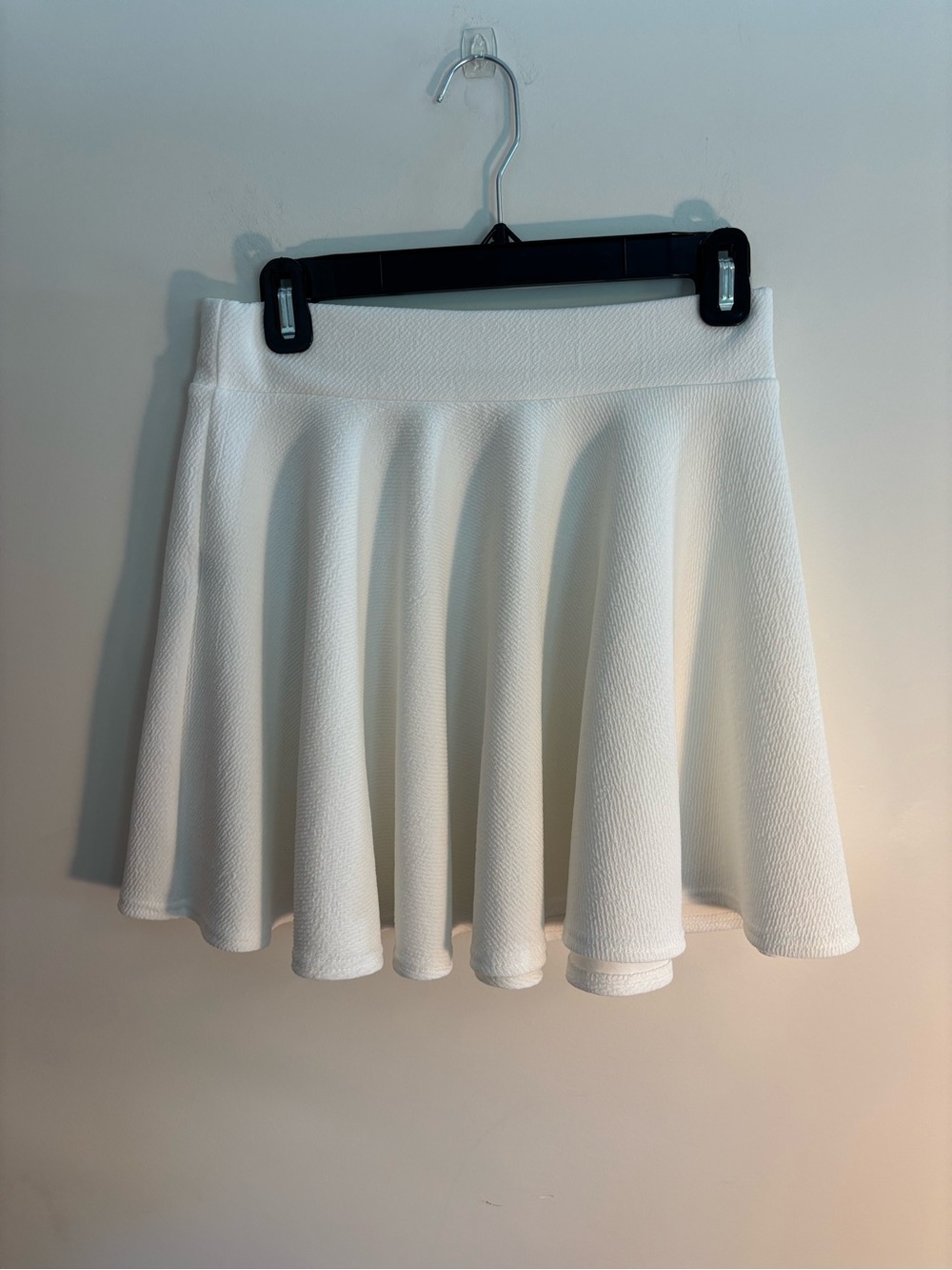 Urban Coco White Textured Flare Skirt - Women